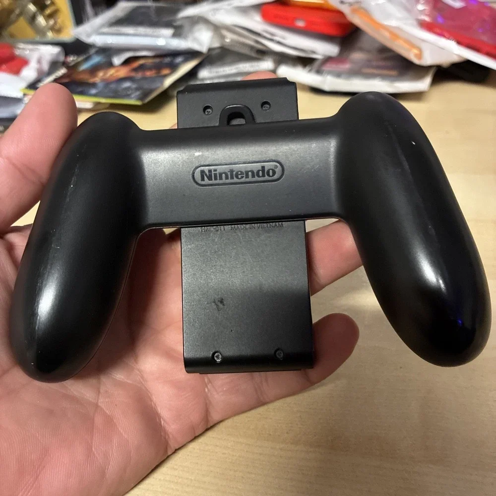 Nintendo Joy-Con Controller - Black (HAC-011)
